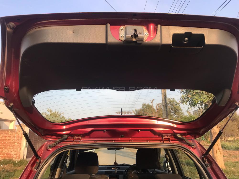 Suzuki Swift 2012 for Sale in Lahore Suzuki Swift 2012 for Sale in Lahore Image-18