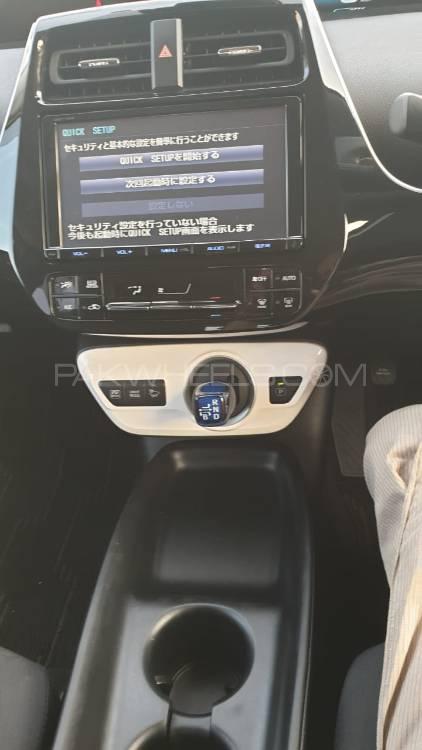 Toyota Prius 2016 for Sale in Hyderabad Toyota Prius 2016 for Sale in Hyderabad Image-4