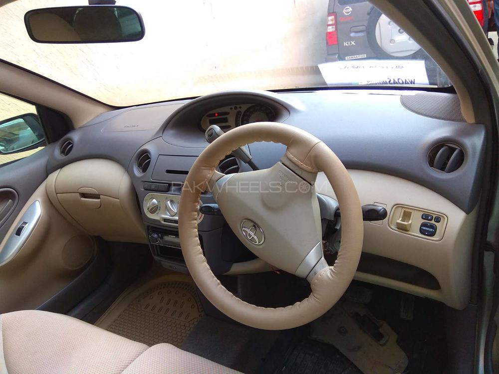 Toyota Vitz 2004 for Sale in Lahore Toyota Vitz 2004 for Sale in Lahore Image-8
