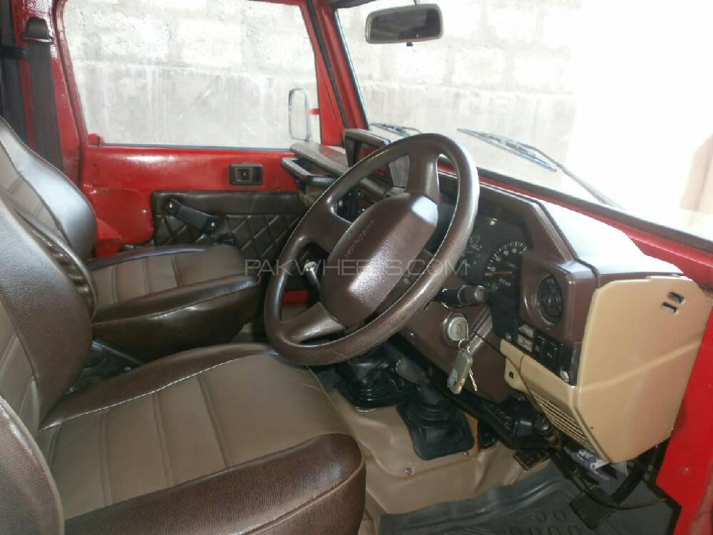 Jeep Cj 7 1978 for Sale in Muzaffarabad Jeep Cj 7 1978 for Sale in Muzaffarabad Image-4