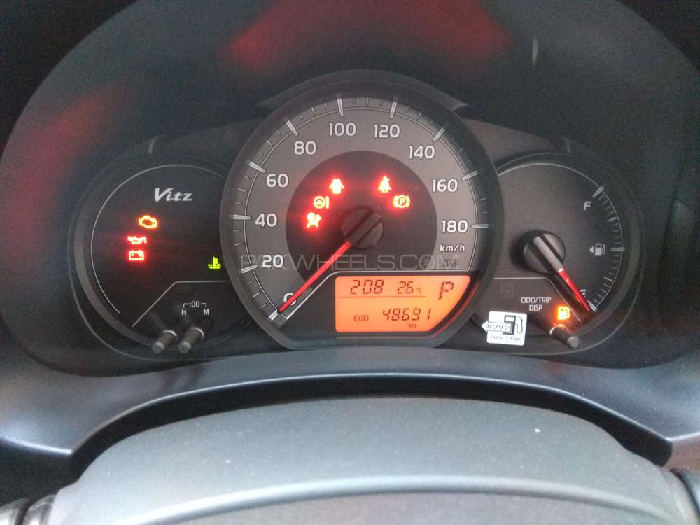 Toyota Vitz 2015 for Sale in Karachi Toyota Vitz 2015 for Sale in Karachi Image-6