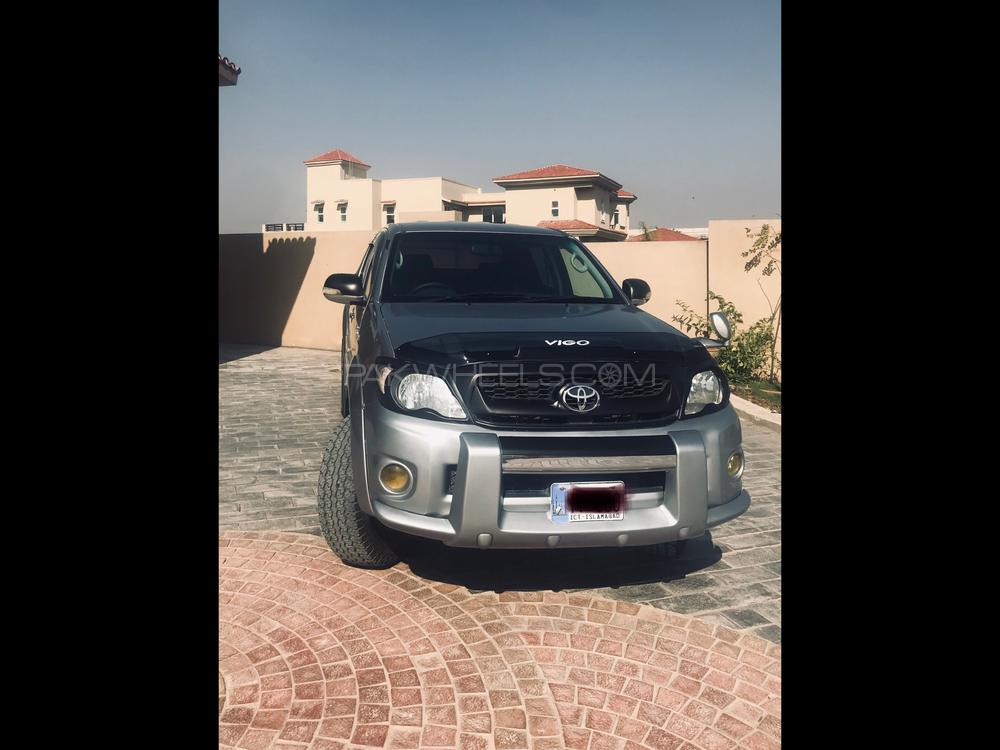 Toyota Hilux 2011 for Sale in Islamabad Image-1