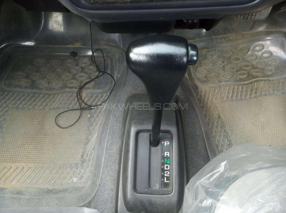 Daihatsu Cuore 2012 for Sale in Karachi Daihatsu Cuore 2012 for Sale in Karachi Image-7