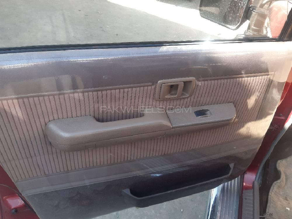 Toyota Land Cruiser 1993 for Sale in Swat Toyota Land Cruiser 1993 for Sale in Swat Image-4