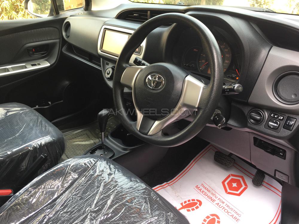 Toyota Vitz 2014 for Sale in Lahore Toyota Vitz 2014 for Sale in Lahore Image-6