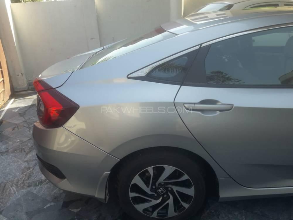 Honda Civic 2017 for Sale in Lahore Honda Civic 2017 for Sale in Lahore Image-11