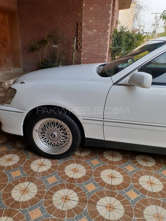 Toyota Crown 2003 for Sale in Lahore Toyota Crown 2003 for Sale in Lahore Image-14