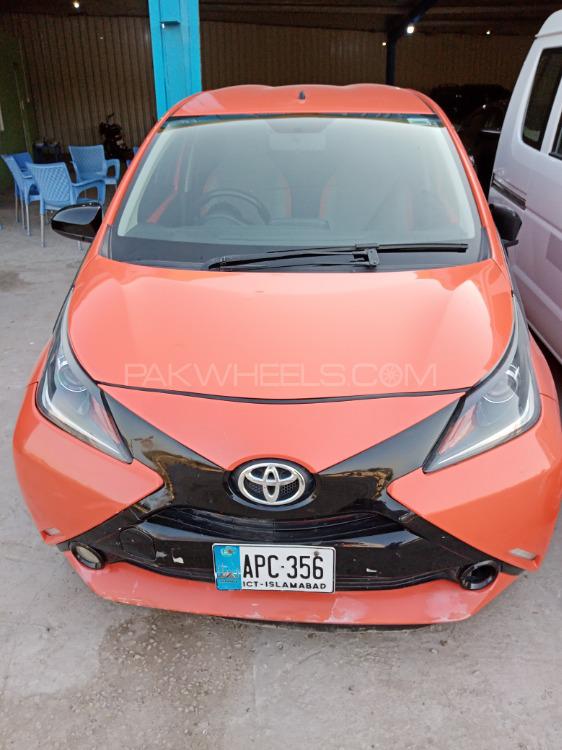 Toyota Aygo 2015 for Sale in Sialkot Image-1