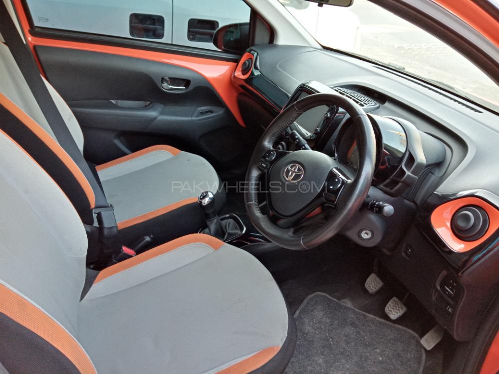 Toyota Aygo 2015 for Sale in Sialkot Toyota Aygo 2015 for Sale in Sialkot Image-4