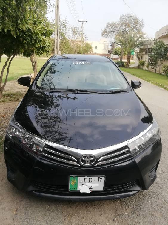 Toyota Corolla 2017 for Sale in Lahore Image-1