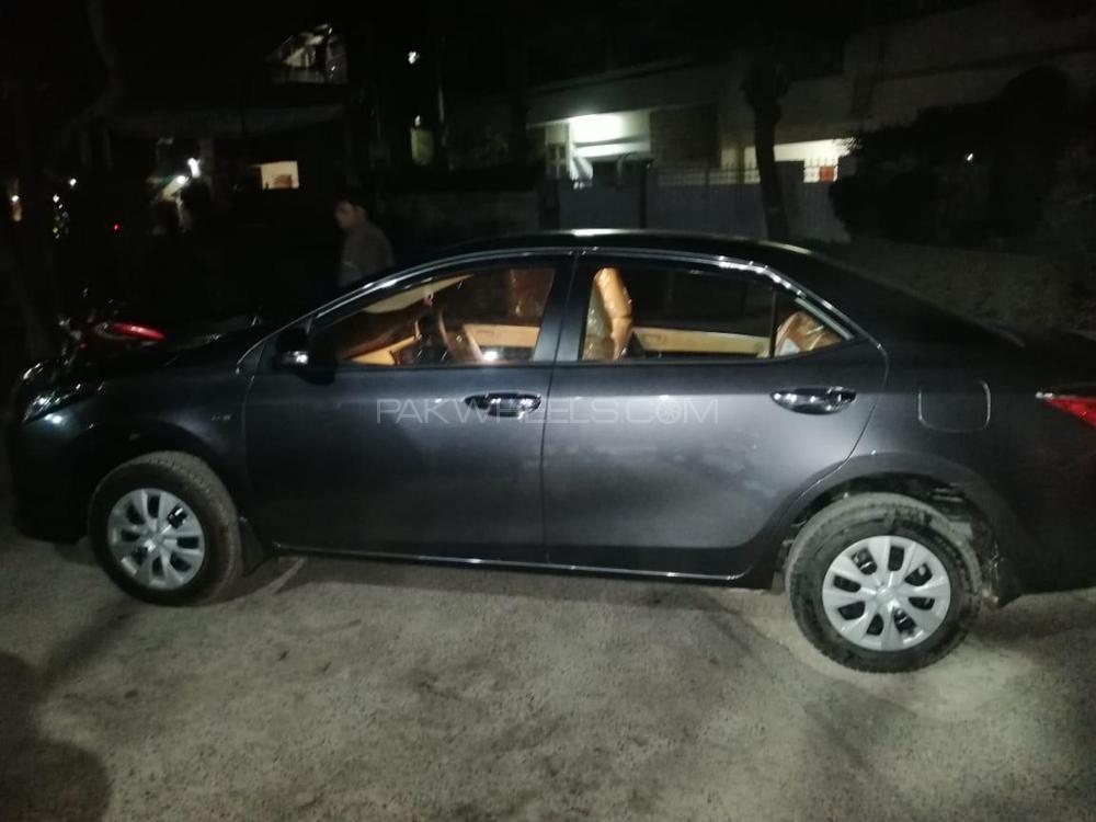 Toyota Corolla 2020 for Sale in Lahore Toyota Corolla 2020 for Sale in Lahore Image-7