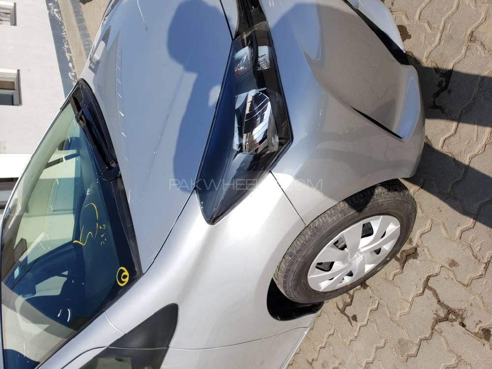 Toyota Vitz 2016 for Sale in Gujranwala Image-1