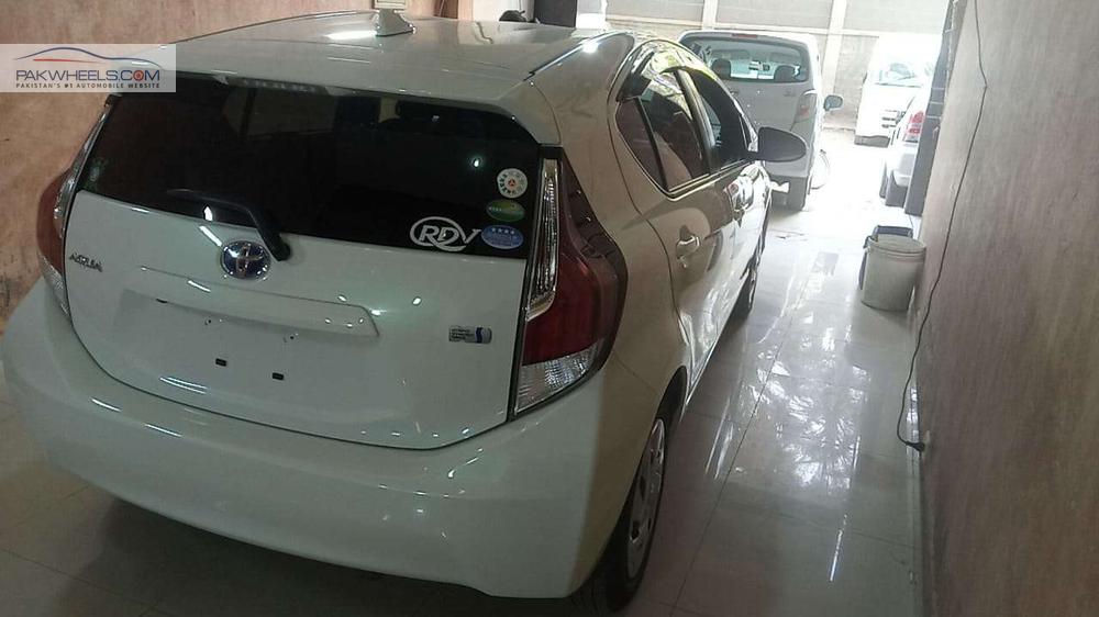 Toyota Aqua 2016 for Sale in Karachi Toyota Aqua 2016 for Sale in Karachi Image-5