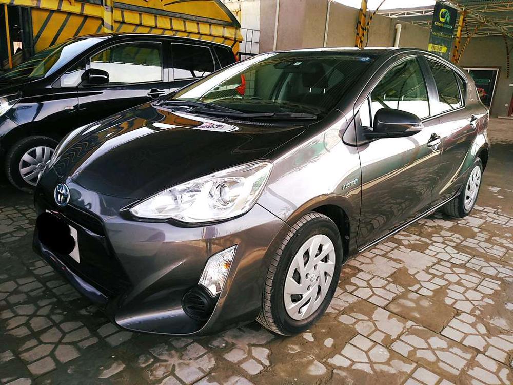 Toyota Aqua 2016 for Sale in Rawalpindi Toyota Aqua 2016 for Sale in Rawalpindi Image-2