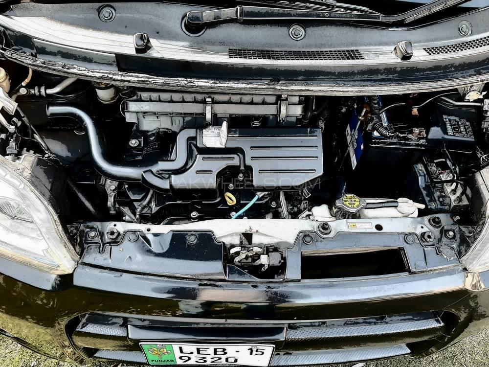 Daihatsu Move 2011 for Sale in Lahore Daihatsu Move 2011 for Sale in Lahore Image-7