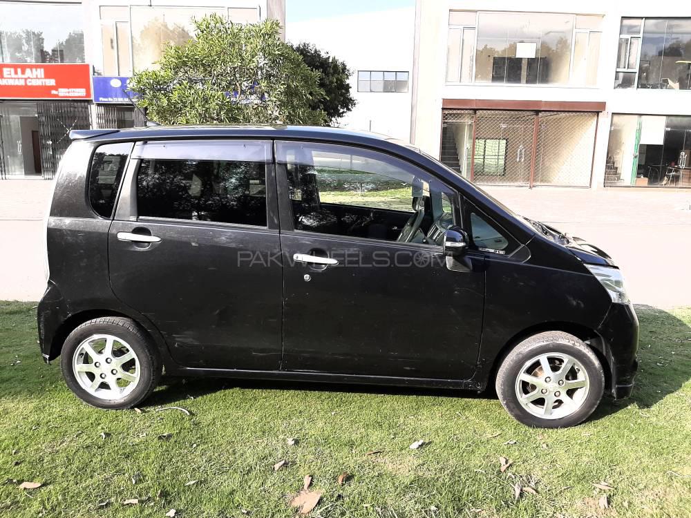 Daihatsu Move 2011 for Sale in Lahore Daihatsu Move 2011 for Sale in Lahore Image-8