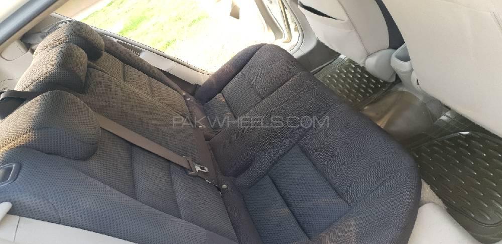 Honda Insight 2010 for Sale in Islamabad Honda Insight 2010 for Sale in Islamabad Image-19