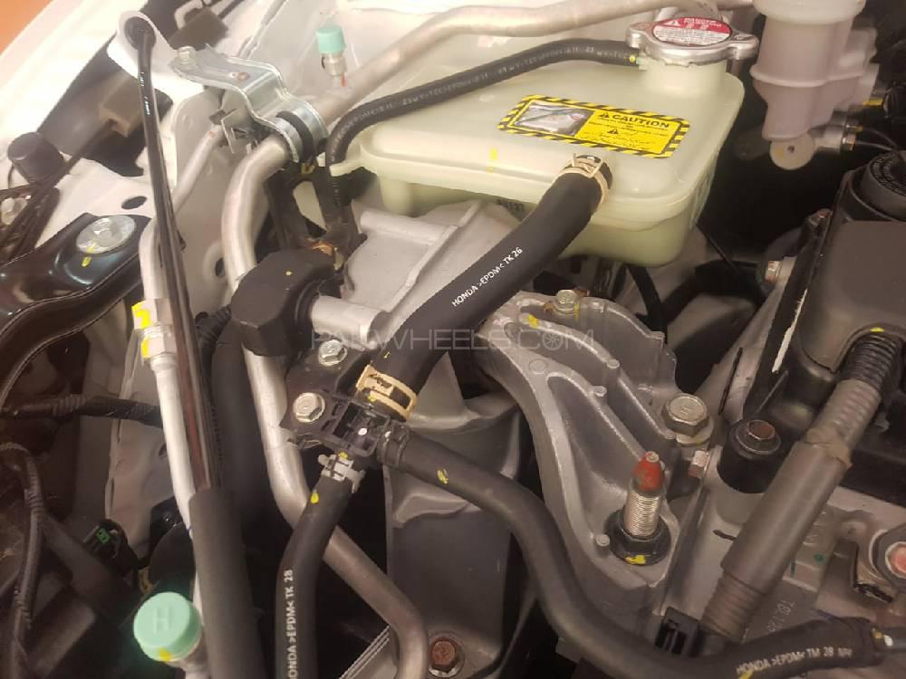 Honda Civic 2019 for Sale in Dadyal Ak Honda Civic 2019 for Sale in Dadyal Ak Image-6