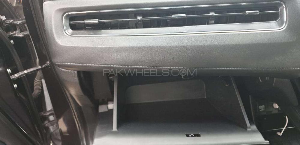 Honda Vezel 2014 for Sale in Islamabad Honda Vezel 2014 for Sale in Islamabad Image-21