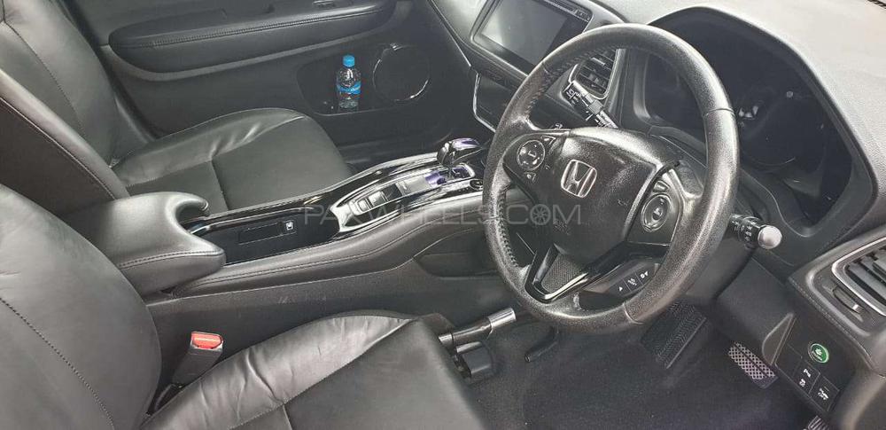 Honda Vezel 2014 for Sale in Islamabad Honda Vezel 2014 for Sale in Islamabad Image-23