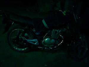 Suzuki GS 150 - 2018