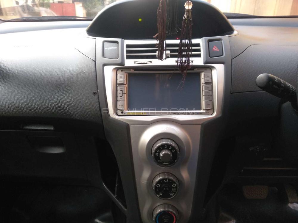 Toyota Vitz 2006 for Sale in Karachi Toyota Vitz 2006 for Sale in Karachi Image-6