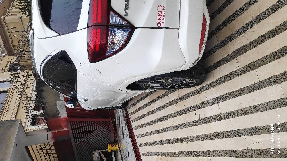 Honda Vezel 2016 for Sale in Islamabad Honda Vezel 2016 for Sale in Islamabad Image-4