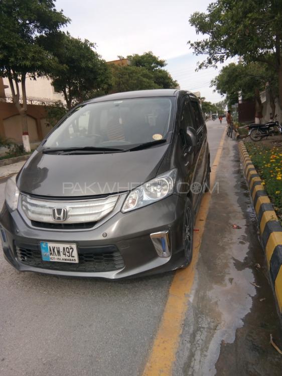 Honda Freed 2012 for Sale in Attock Image-1