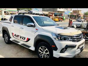 Toyota Hilux - 2019