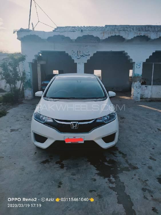 Honda Fit 2015 for Sale in Rawalpindi Image-1