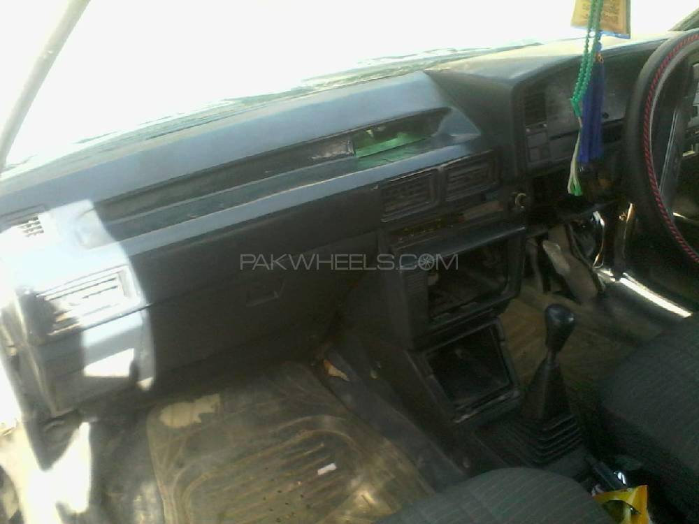 ٹویوٹا کرولا 1986 for Sale in کوئٹہ ٹویوٹا کرولا 1986 for Sale in کوئٹہ Image-8