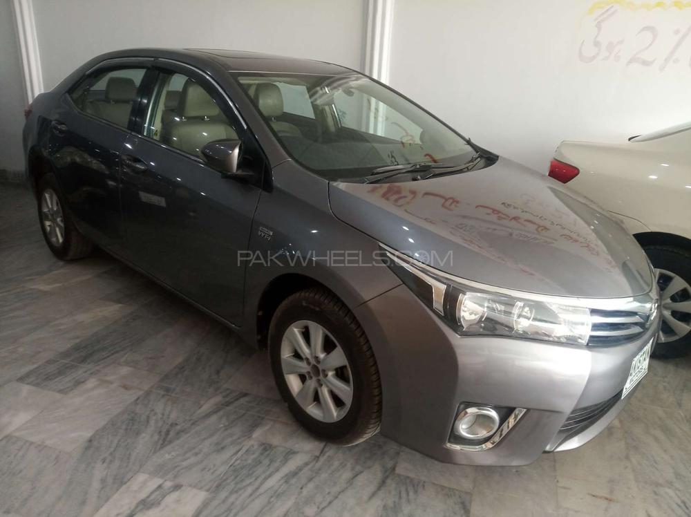 Toyota Corolla 2015 for Sale in Gujranwala Toyota Corolla 2015 for Sale in Gujranwala Image-2