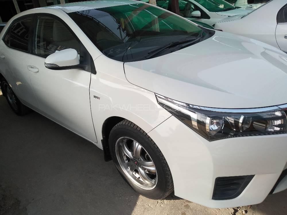 Toyota Corolla 2015 for Sale in Rahim Yar Khan Toyota Corolla 2015 for Sale in Rahim Yar Khan Image-2