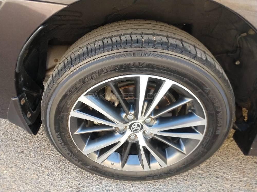 Toyota Corolla 2018 for Sale in Karachi Toyota Corolla 2018 for Sale in Karachi Image-16