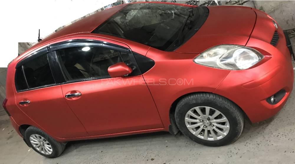 Toyota Vitz 2010 for Sale in Lahore Image-1