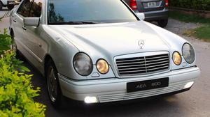 Mercedes Benz E Class - 2000