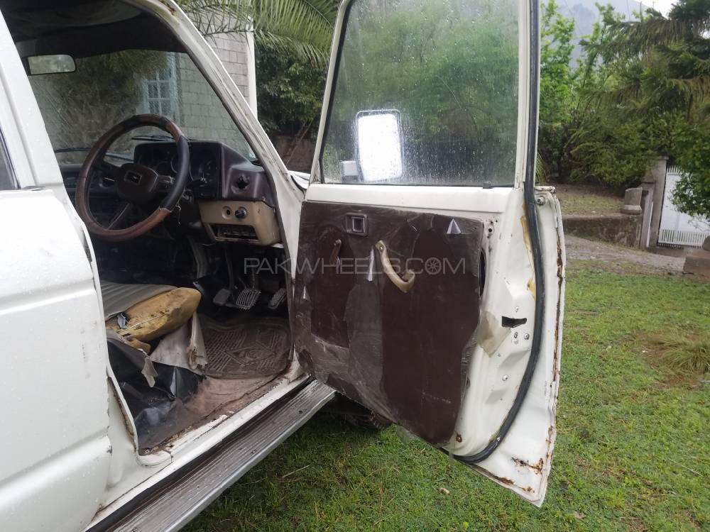 Toyota Land Cruiser 1982 for Sale in Muzaffarabad Toyota Land Cruiser 1982 for Sale in Muzaffarabad Image-8
