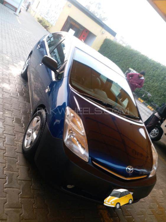 Toyota Prius 2009 for Sale in Gujrat Image-1