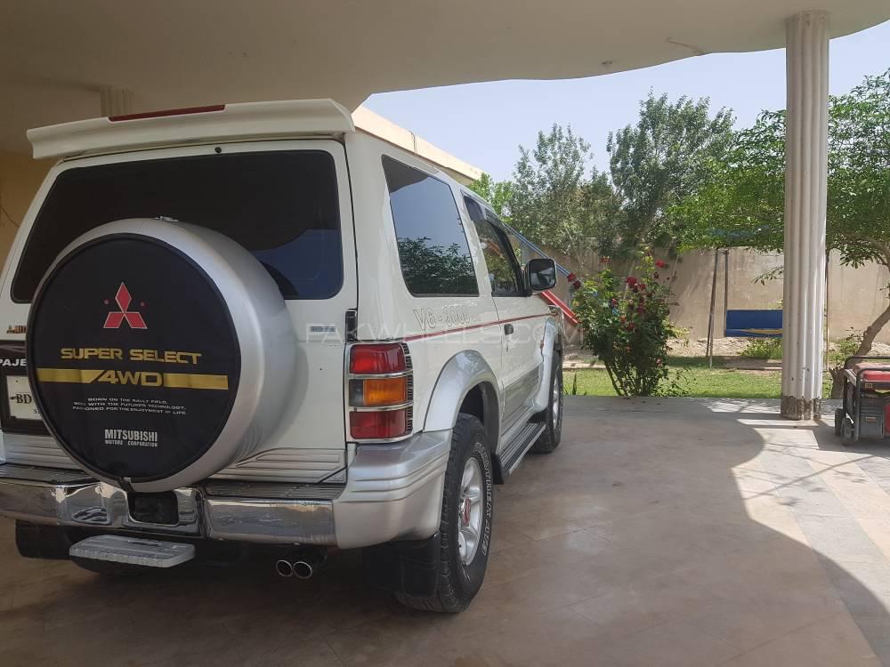 Mitsubishi Pajero 1992 for Sale in Rahim Yar Khan Mitsubishi Pajero 1992 for Sale in Rahim Yar Khan Image-6