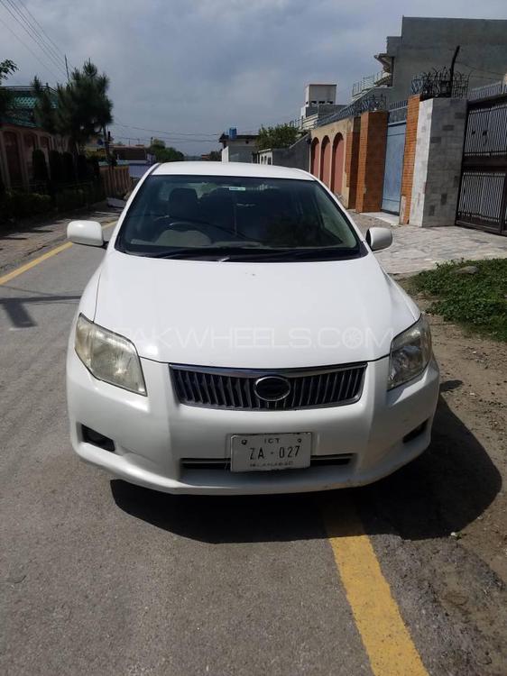 Toyota Corolla Axio 2007 for Sale in Peshawar Image-1