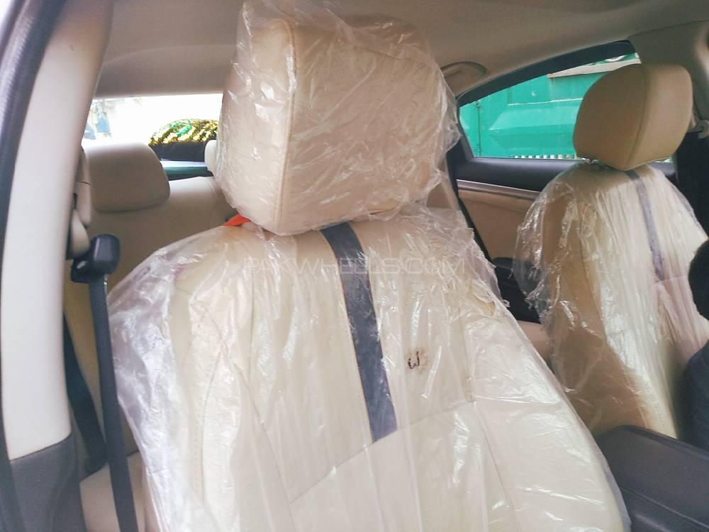 Honda Civic 2017 for Sale in Lahore Honda Civic 2017 for Sale in Lahore Image-10