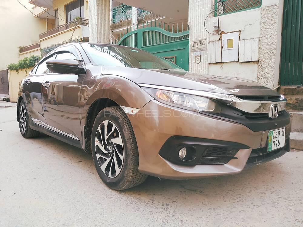 Honda Civic 2017 for Sale in Lahore Honda Civic 2017 for Sale in Lahore Image-4