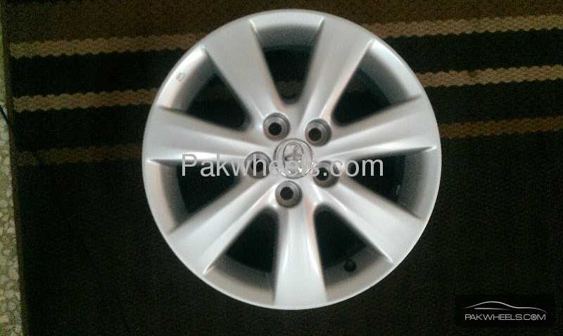 Toyota Corolla Altis OEM Alloy Rims For Sale Image-1