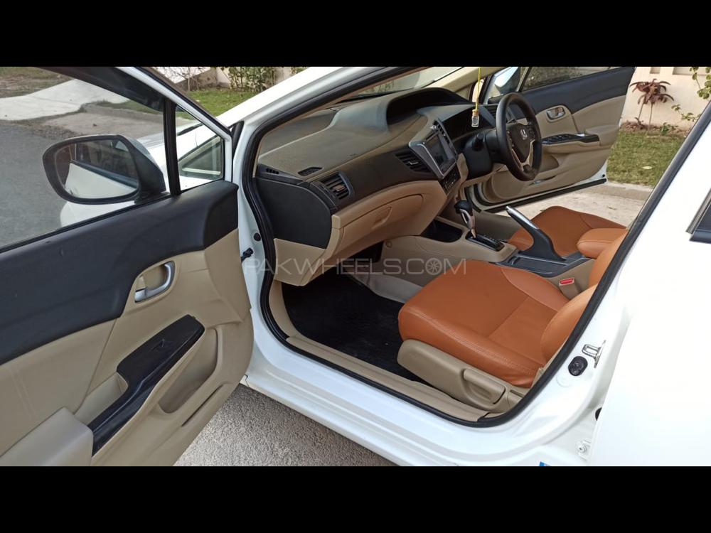 Honda Civic 2015 for Sale in Sargodha Honda Civic 2015 for Sale in Sargodha Image-4