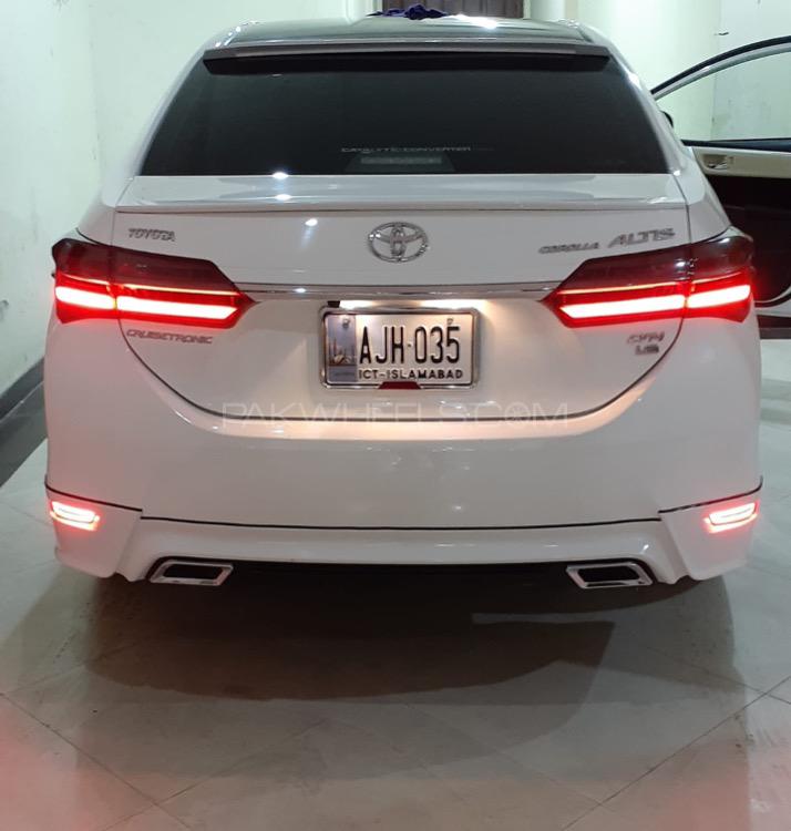 Toyota Corolla - 2019  Toyota Corolla - 2019  Image-3