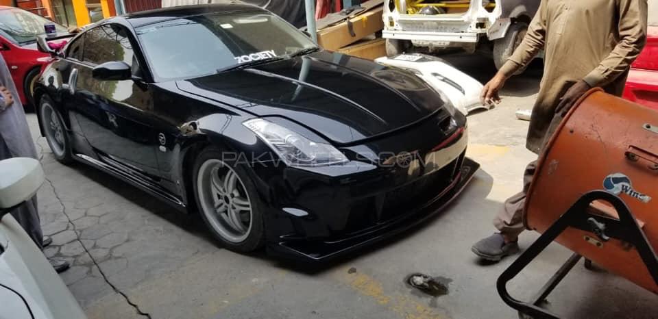 Nissan 350Z - 2006  Nissan 350Z - 2006  Image-3
