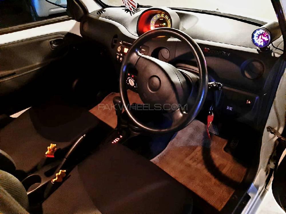 Daihatsu Esse 2010 for Sale in Peshawar Daihatsu Esse 2010 for Sale in Peshawar Image-4