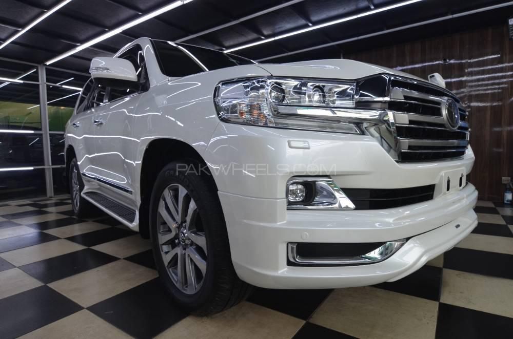 Toyota Land Cruiser 2017 for Sale in Lahore Image-1
