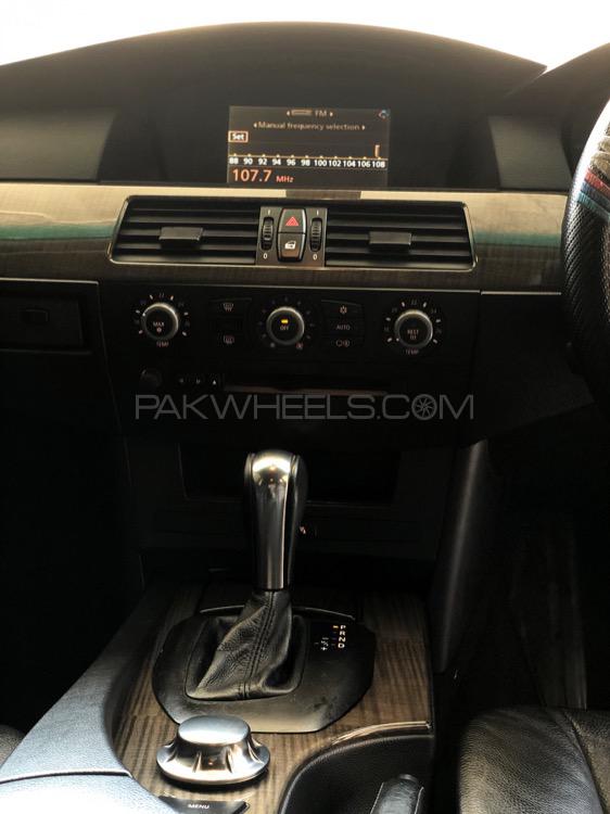 بی ایم ڈبلیو 5 سیریز 2004 for Sale in اسلام آباد بی ایم ڈبلیو 5 سیریز 2004 for Sale in اسلام آباد Image-6