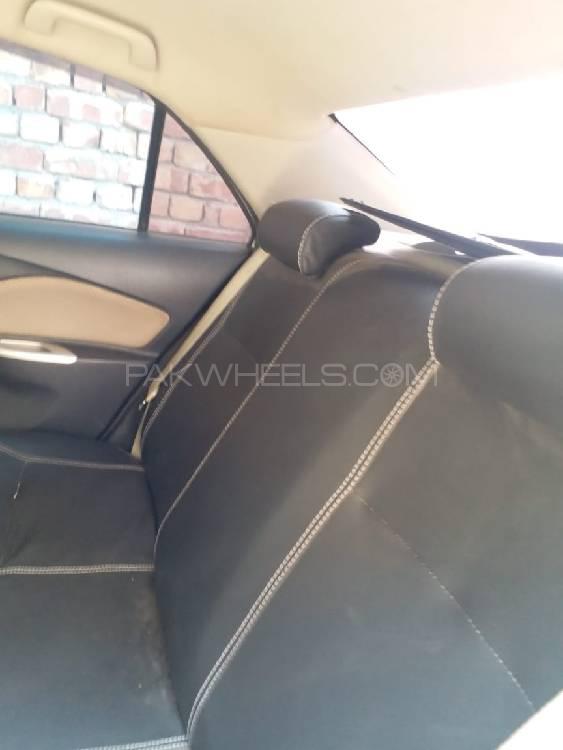 Toyota Belta 2007 for Sale in Sadiqabad Toyota Belta 2007 for Sale in Sadiqabad Image-12